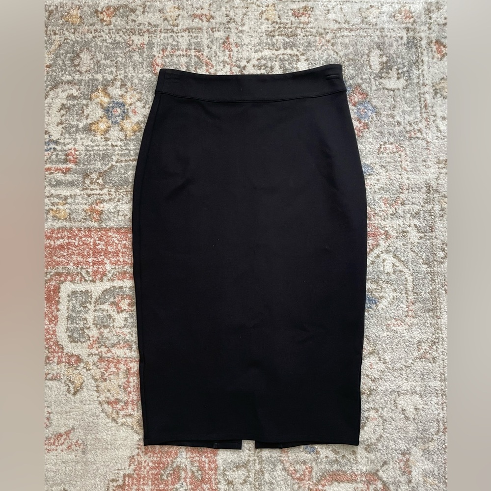 NWT! Universal Standard Ponte Pencil Skirt